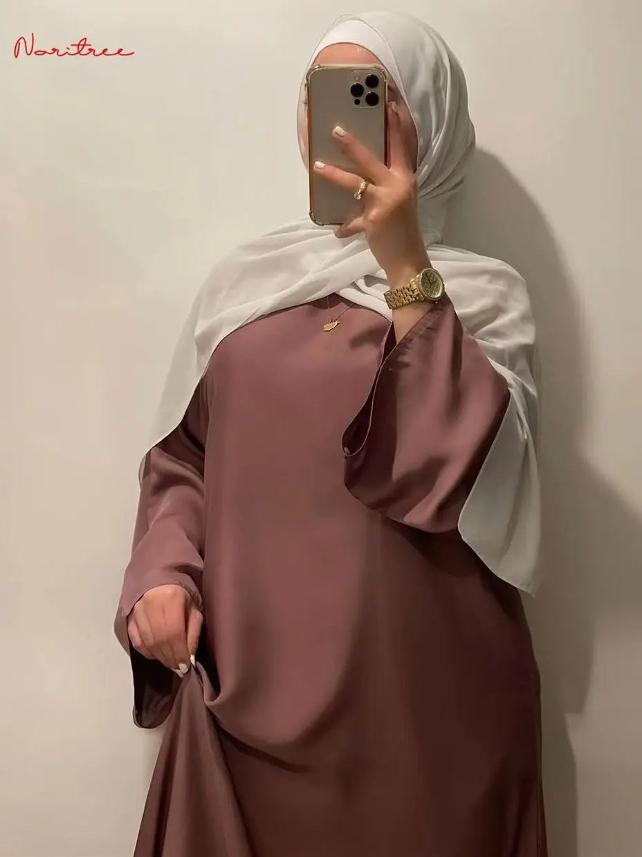 Full-Length Satin Silk Djellaba – Shiny Flare Sleeve Abaya, Dubai Style Muslim Robe 